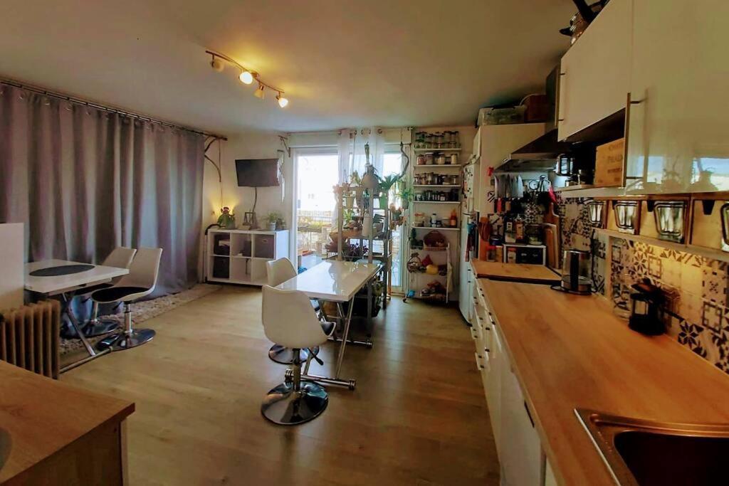 T2 Cosy A La Plage, Terrasse Vue Sur Mer Et Parking Privatif Narbona Exterior foto
